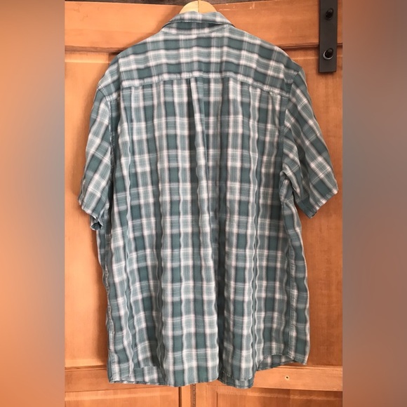 Columbia Omni-Shade Sun Protection Plaid Short Sleeve Shirt Size XXL 2TG - Picture 4 of 10
